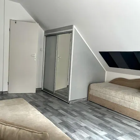 Wynajem Pokoi Julia Krynica Morska