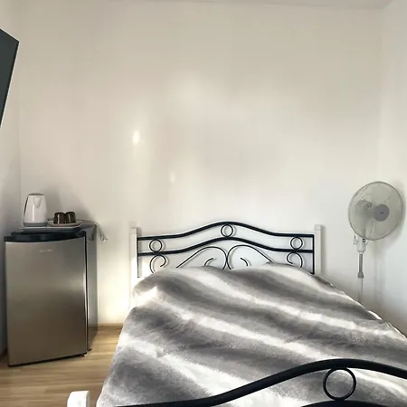 Wynajem Pokoi Julia Pensión