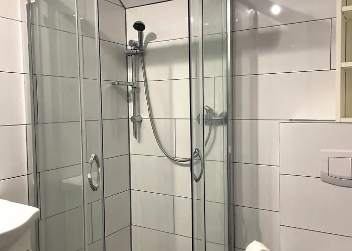 Wynajem Pokoi Julia Vendégház